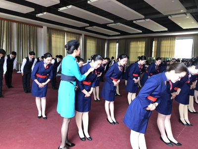 洛陽科技職業(yè)學(xué)院志愿者積極備戰(zhàn)中國洛陽第37屆牡丹文化節(jié)禮儀服務(wù)活動(dòng)